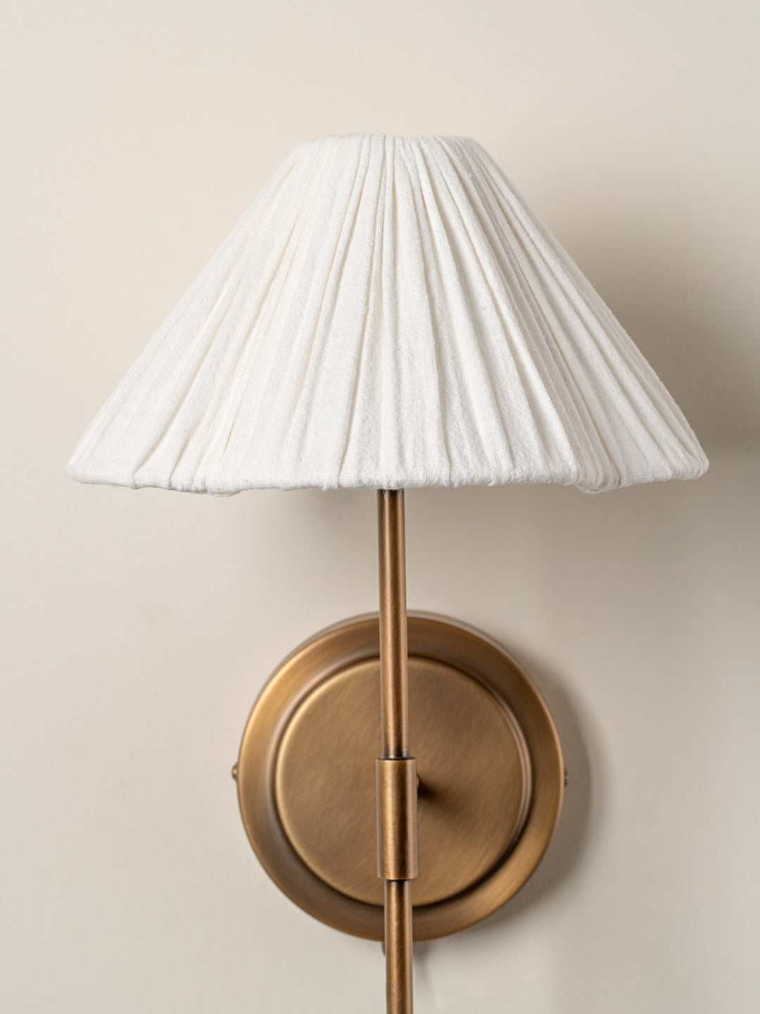 Aged Brass Wall Light with Floral Linen Shade - Elegant Scalloped Sconce for Bedroom and Living Room 3