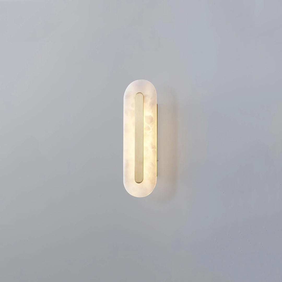 Alabaster Wall Sconce with Brass Inlay in 10 x 36 cm