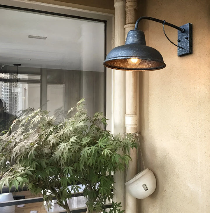 Antique Iron Wall Light - Rustic Outdoor Wall Lamp