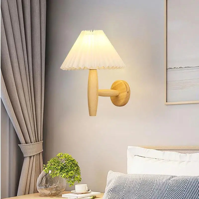 Modern Wooden Wall Light Sconce - LED Wall Lamp with Warm White Light for Cozy Indoor Ambiance