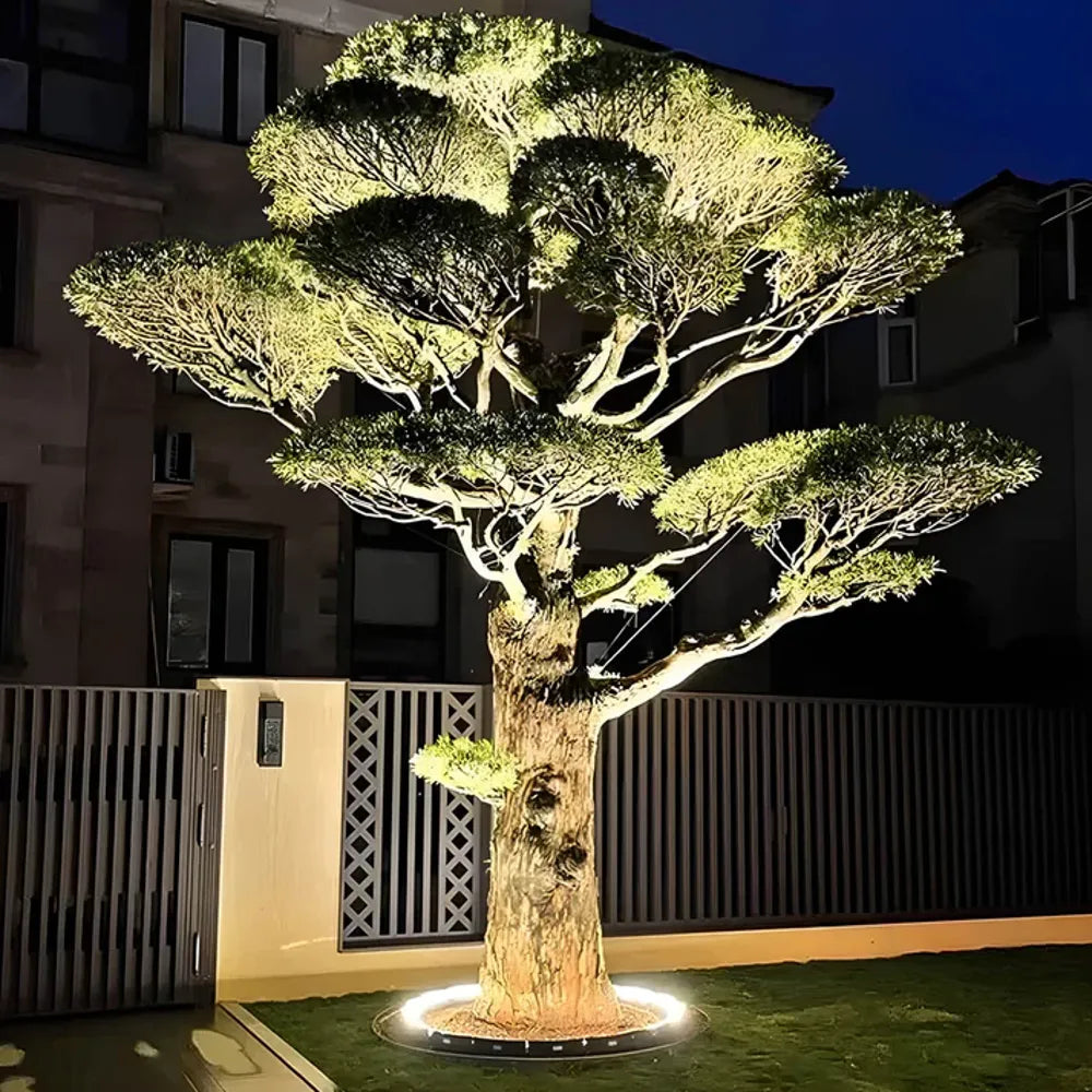 Outdoor LED Spotlight for Trees and Landscape Lighting - Durable and Weather-Resistant 3