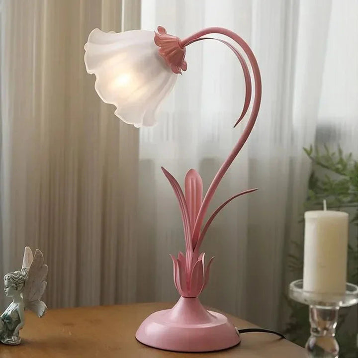 Vintage Floral Table Lamp with Metal Base - Elegant Pastel Design for Bedside or Desk Use 5