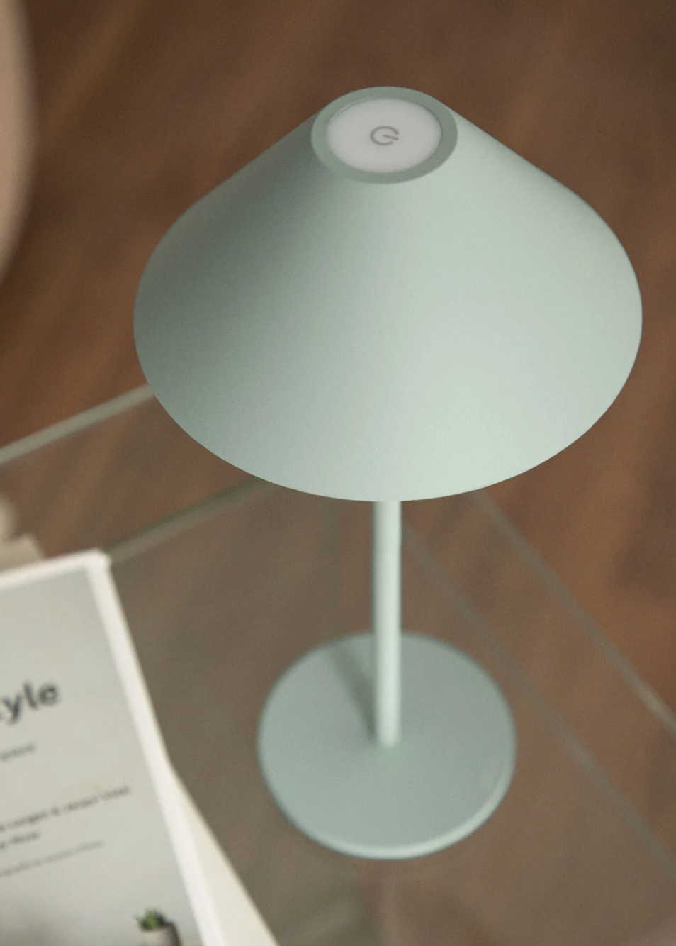 Wireless Minimalist Table Lamp with Touch Control - Weatherproof Cordless Indoor and Outdoor Lighting 8